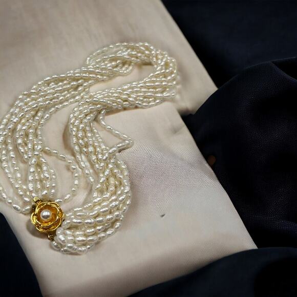 Vintage Twisted Multi Strand Ivory Pearl Rice Gold Tone Flower Clasp - Picture 1 of 11